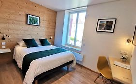 Hotel Les Montagnards